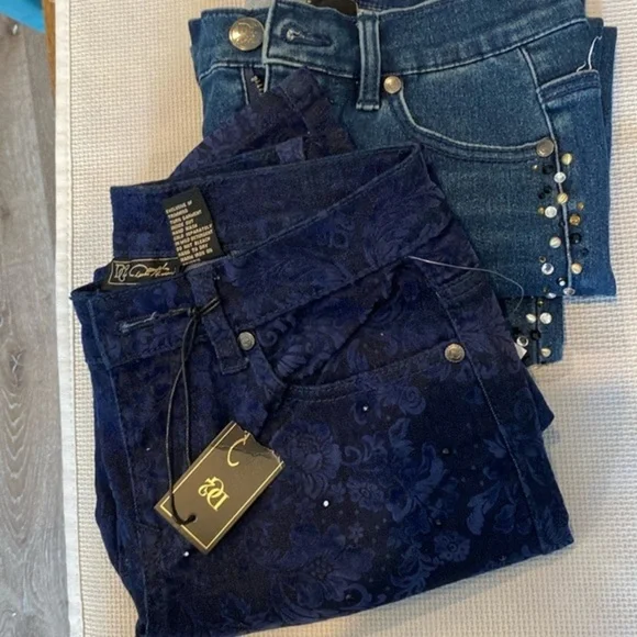 Bundles of women pants - Picture 1 of 5